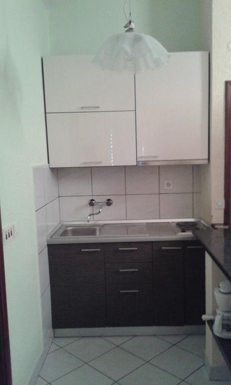 Apartments Davor Biograd Na Moru Rom bilde
