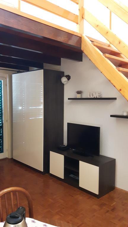 Apartments Davor Biograd Na Moru Eksteriør bilde
