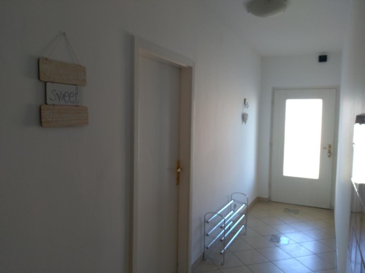 Apartments Davor Biograd Na Moru Eksteriør bilde